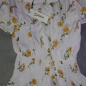 Mileage Women's Floral White Blouse